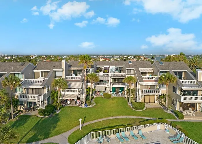 Apartment Sonrisa Unit-3/ Lovely , 2 Bedrooms-2baths Clearwater Beach